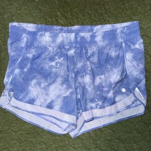Athleta Blue Patterned Run Shorts